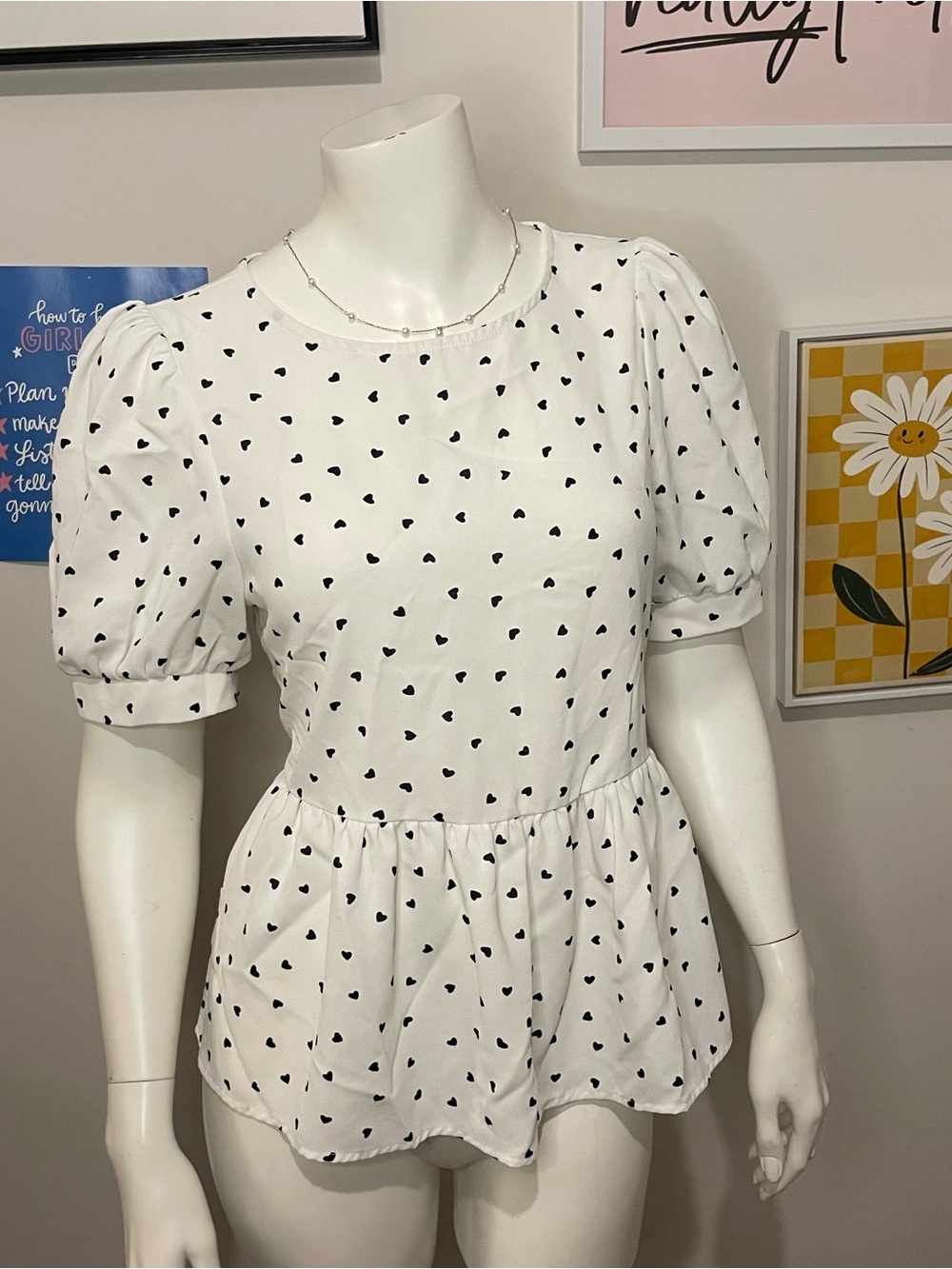 SHEIN Babydoll White Heart Print Peplum Blouse | Medium